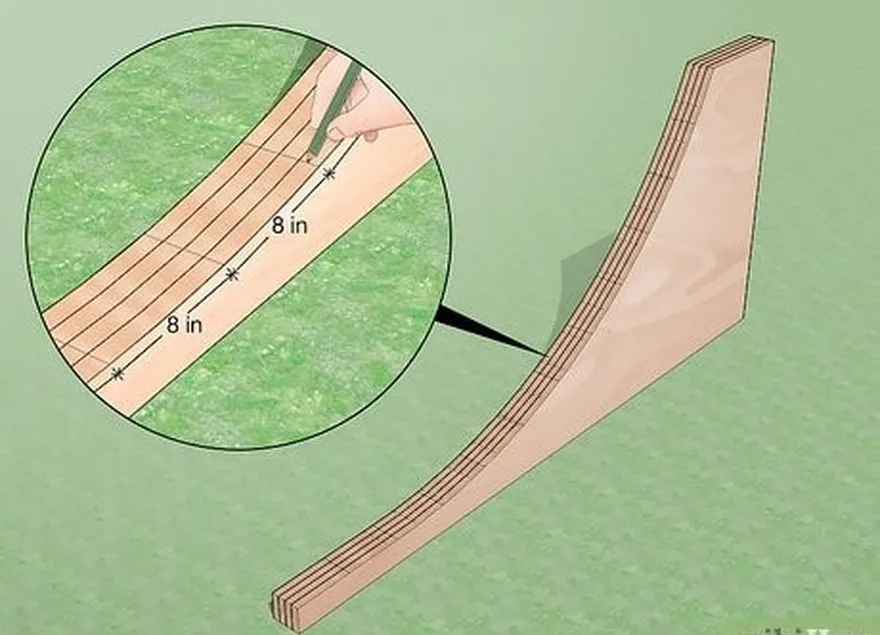 1-qadam o'tish joylari bo'ylab har 8 dyuymni (20 sm) belgilang' curved edges.