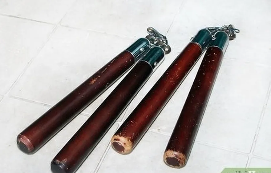 1-qadam nunchucks sotib oling.